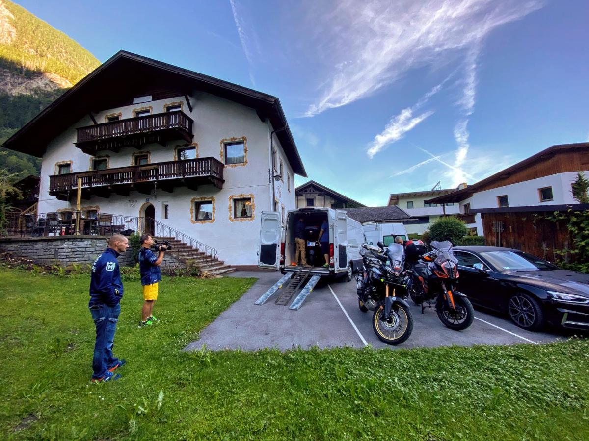Haus Fiegl Hotel Oetz Exterior foto