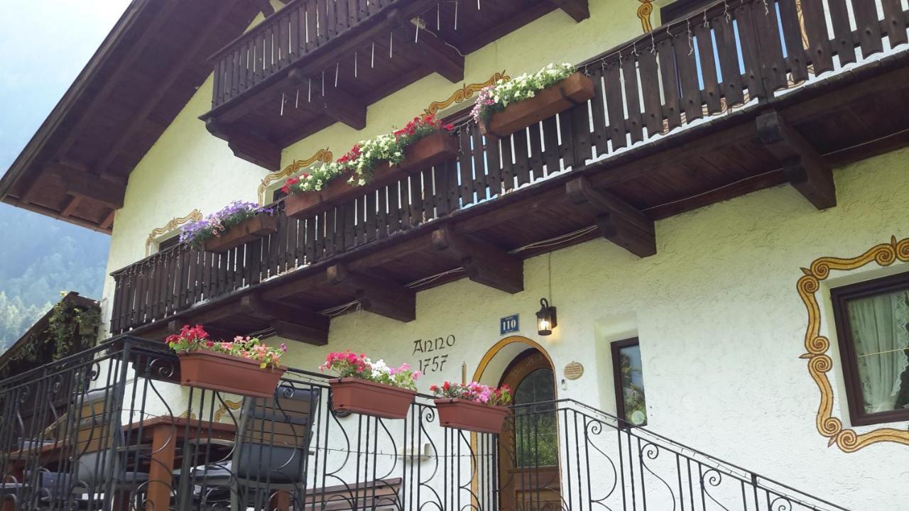 Haus Fiegl Hotel Oetz Exterior foto